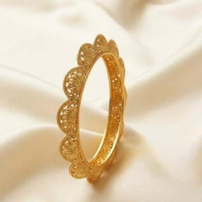 Baneeta Antique Bangle