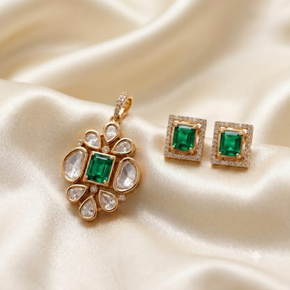 Meera Kundan Pendant Set