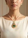 Dhivanshi Necklace Set