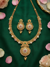 Charu Necklace Set