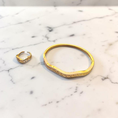 Akriti Bracelet with ring